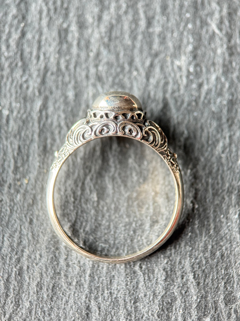 Wave Orb silver ring
