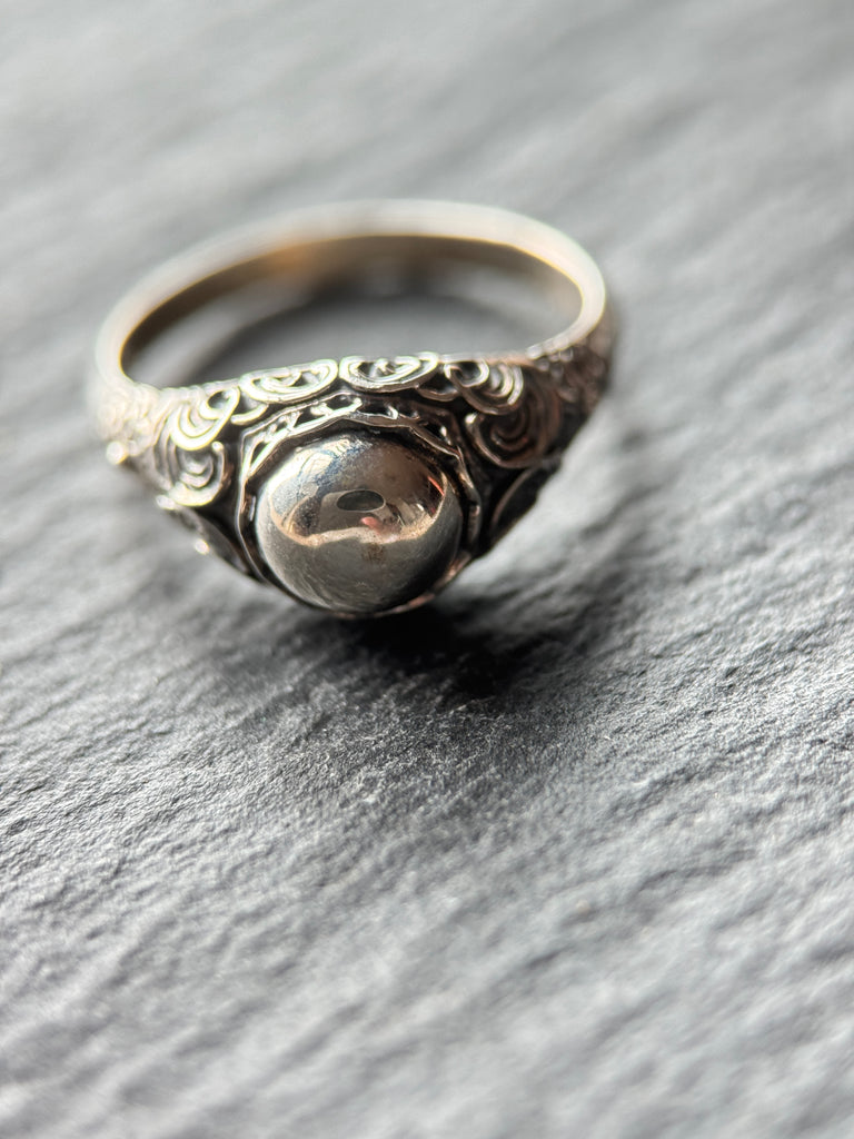 Wave Orb silver ring