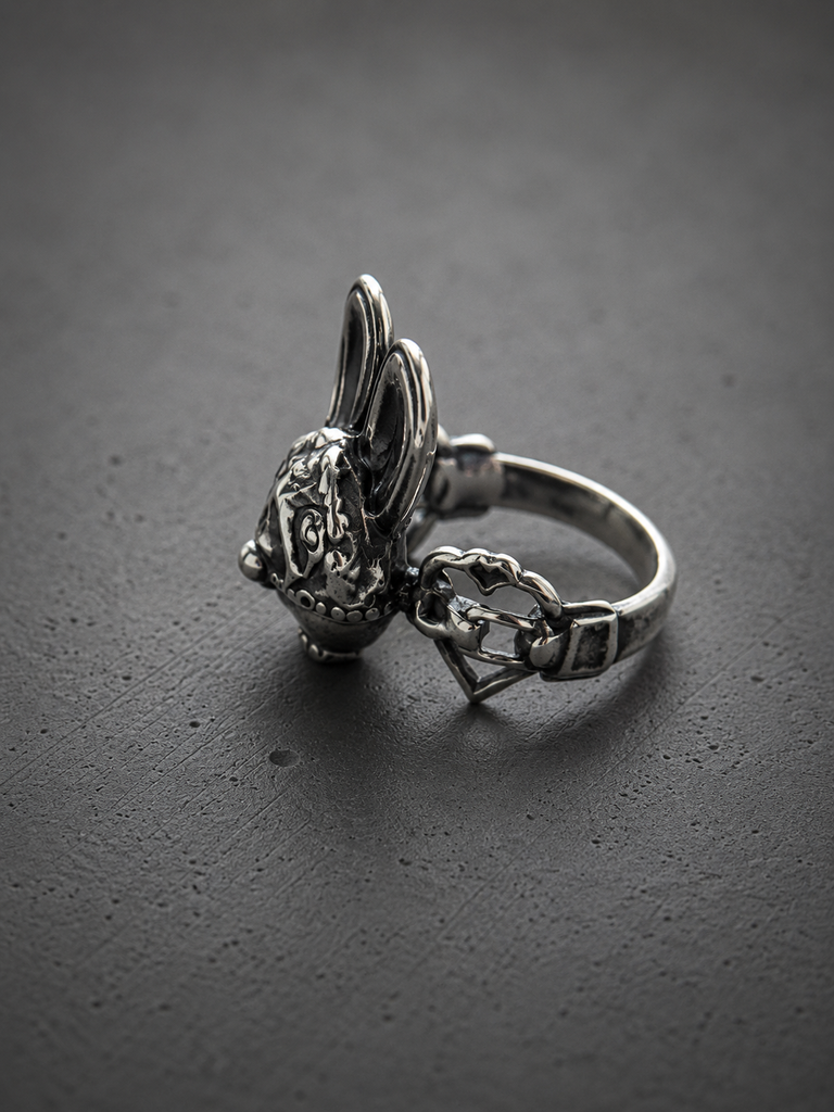 Masked bunny ring