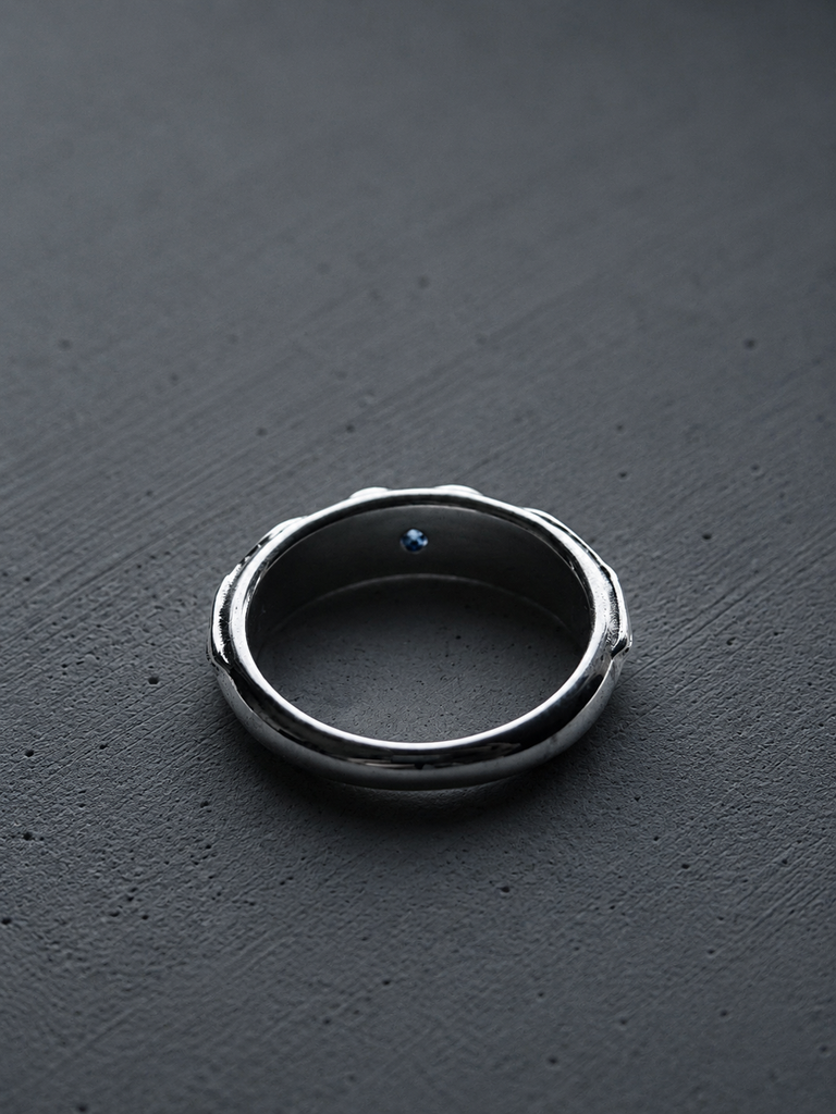 Ra Ring