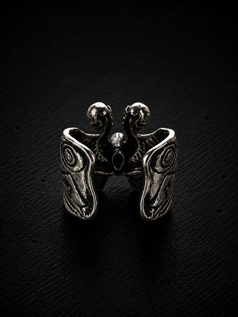 Moth Lock Ring