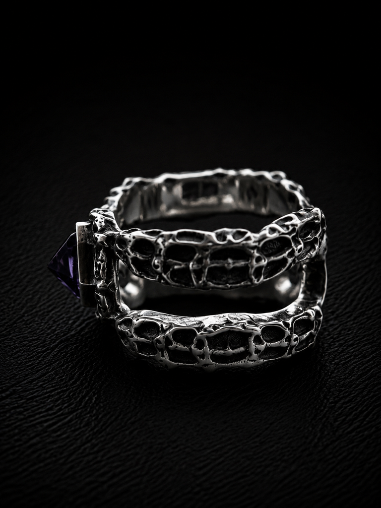 DevilClaw Reversed Set Ring