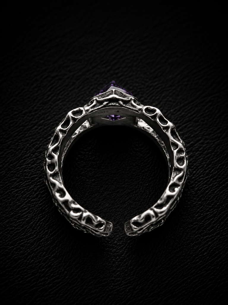 DevilClaw Reversed Set Ring