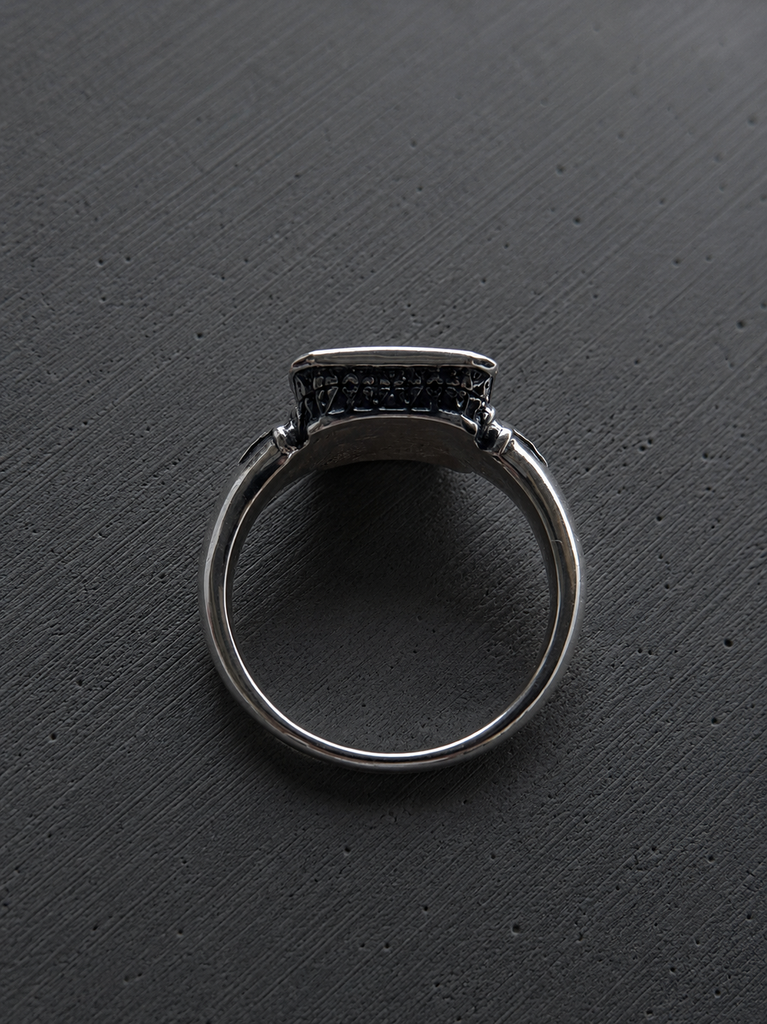Knight Gaia ring