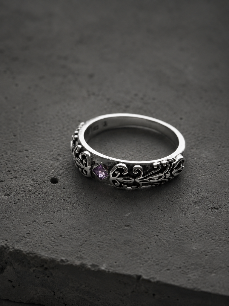 Spear Leaf ring
