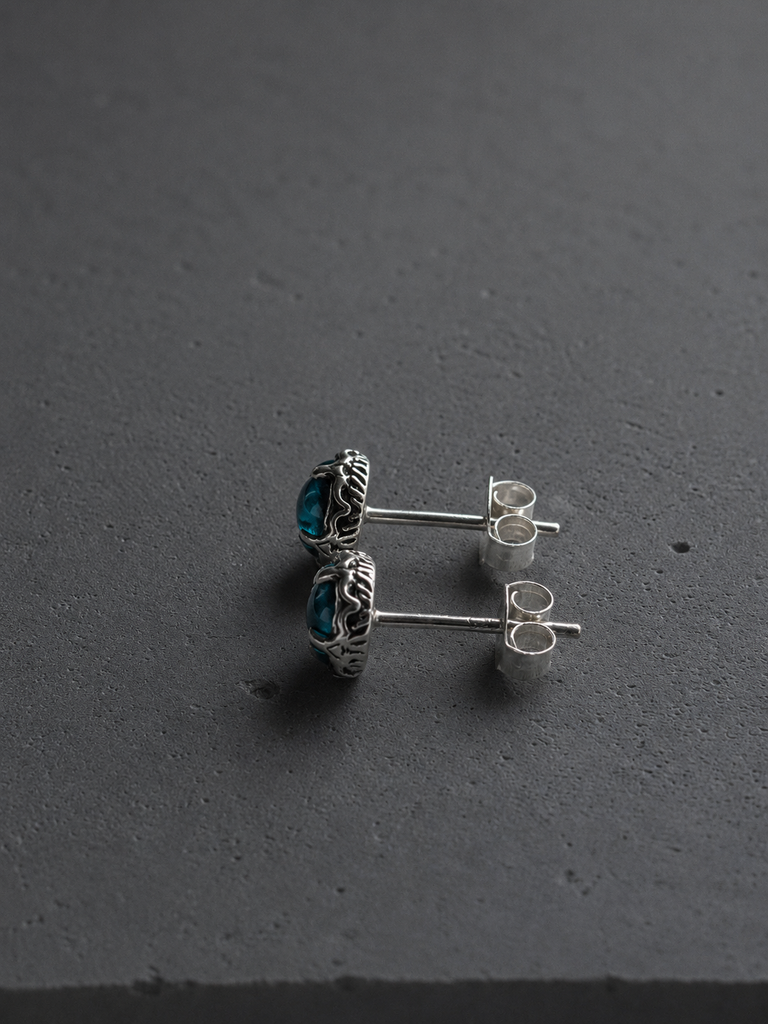 Fluorite stud earring