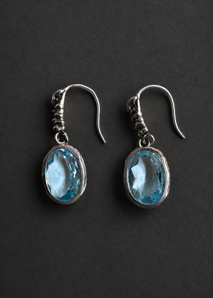 Hanging gem earrings