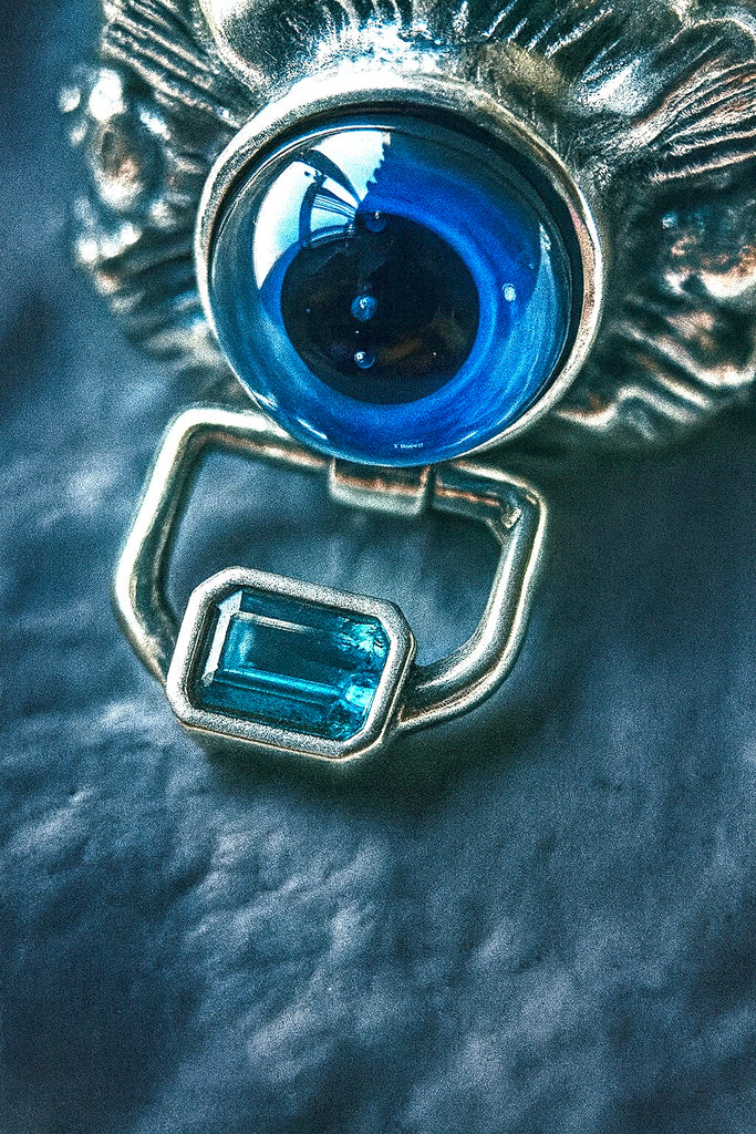 Glass eye silver ring
