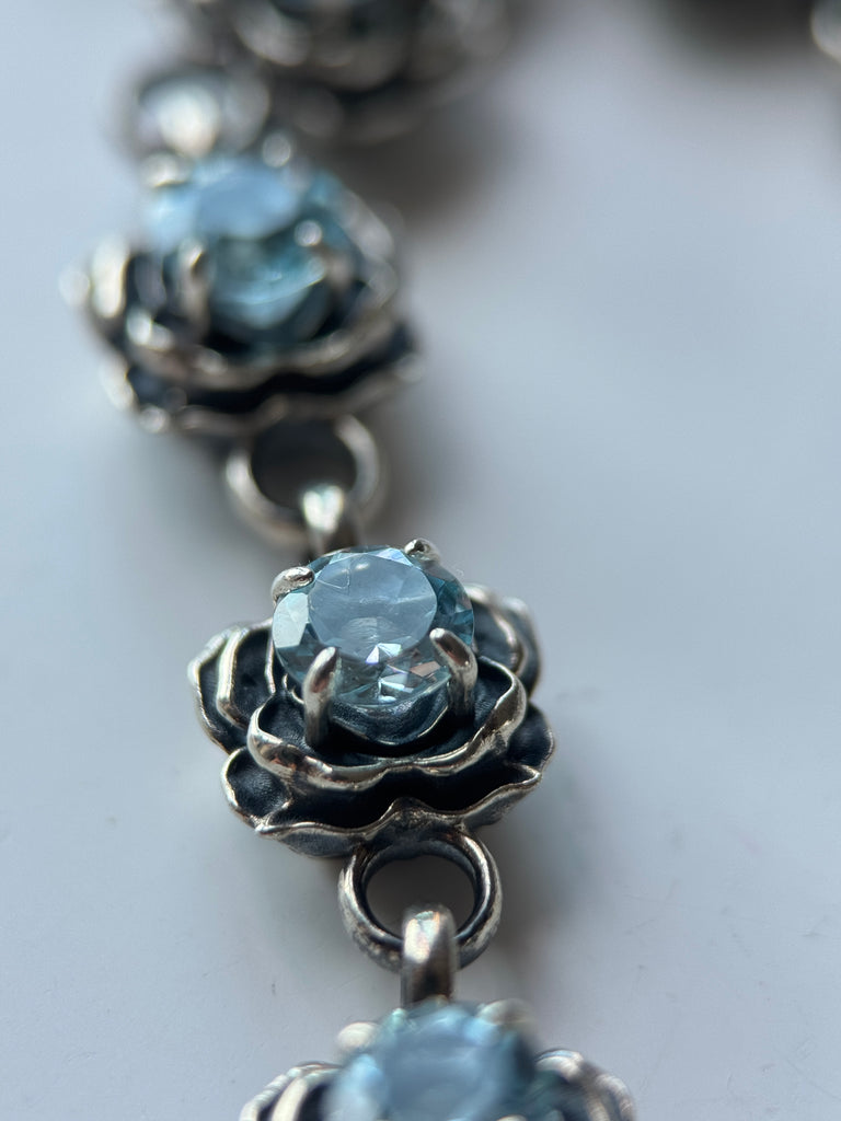 Flower blue topaz bracelet