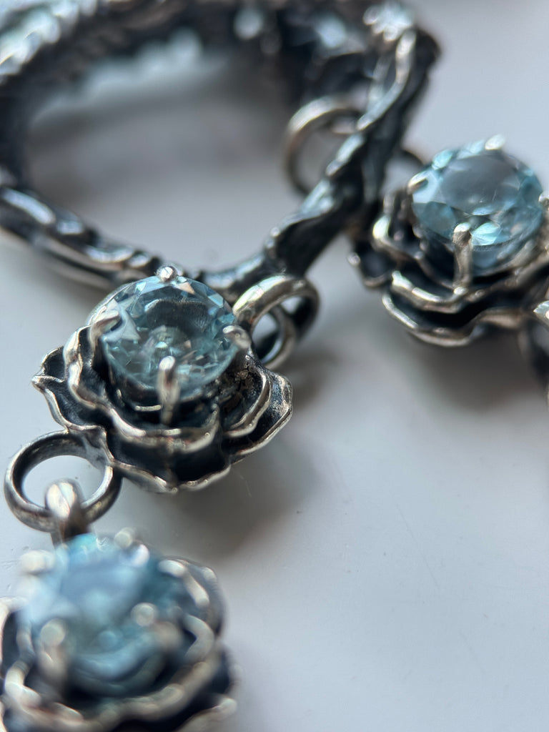Flower blue topaz bracelet