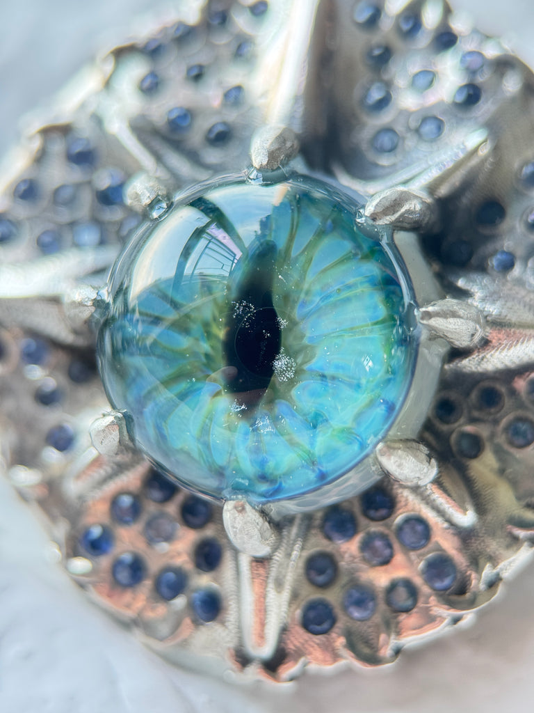Glass eye blue sapphire necklace