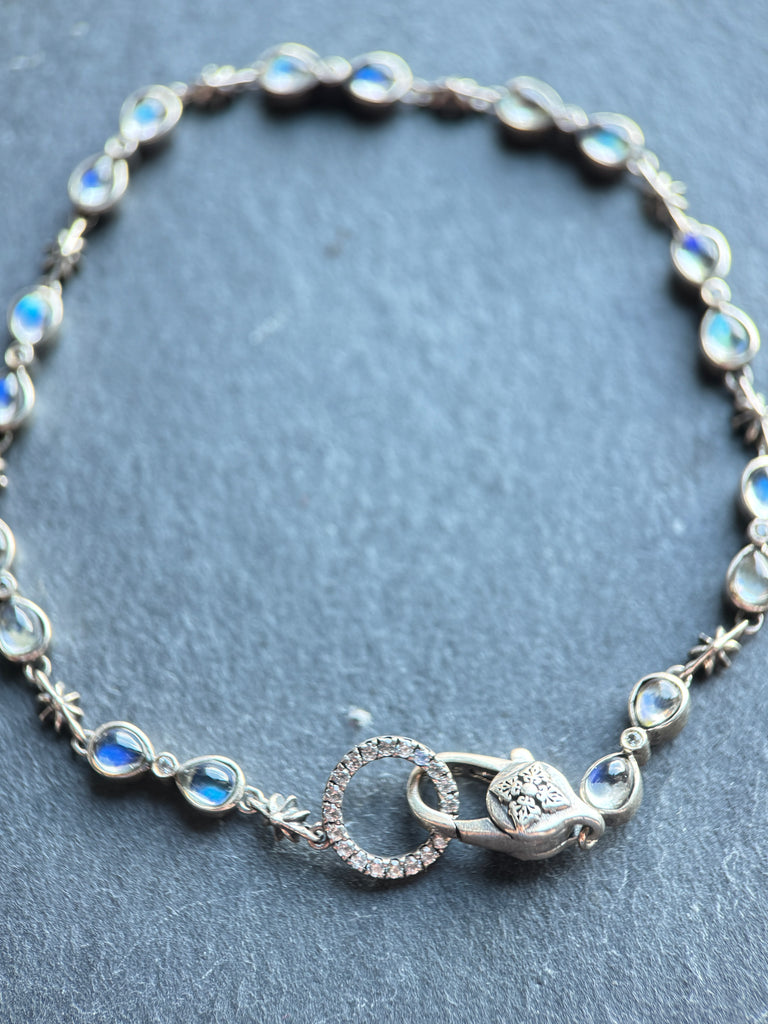 Hourglass moonstone silver bracelet