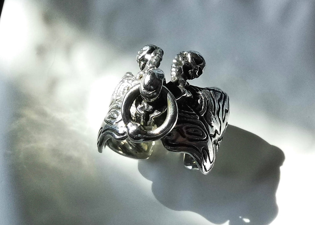 Moth Lock Ring