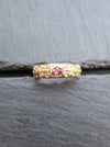 18K Gold Spear Leaves Pattern Ring with Sapphire