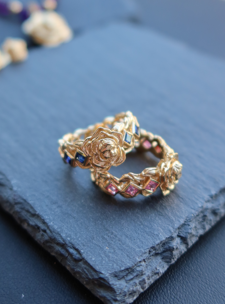 18K Gold Flower Baby Ring with Sapphires